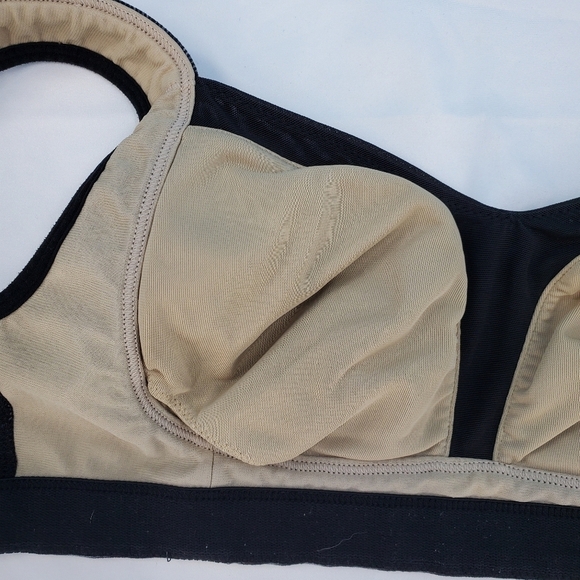 Lululemon black and grey striped sports bra size 4 - Picture 8 of 11